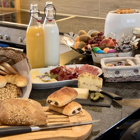 Element シャレー *