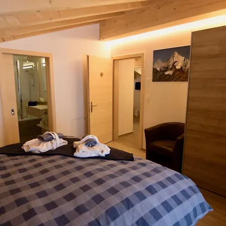 Element Alpehytte Zermatt
